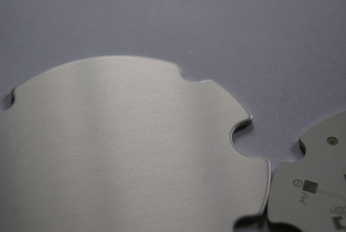 FR-4とインピーダンス制御を備えたカスタマイズ可能なIMS PCB 0.6-6.0MM厚