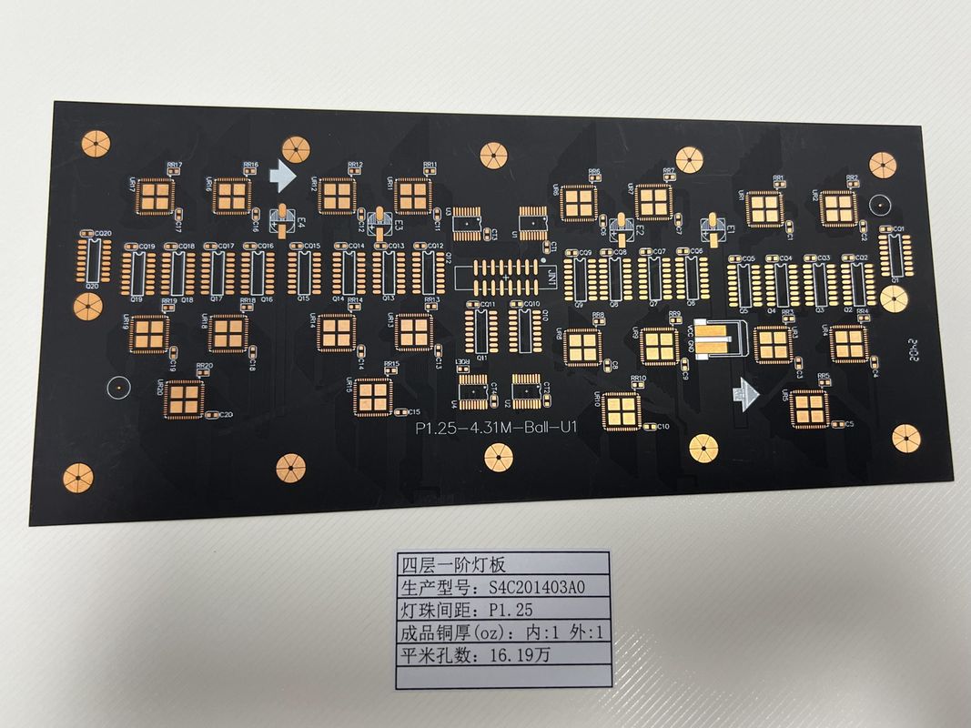LEDスクリーン P1.25 4L 1+N+1 HDIスペシャルPCBボード ランプソケットアプリケーションのための0.15mm最小穴サイズ