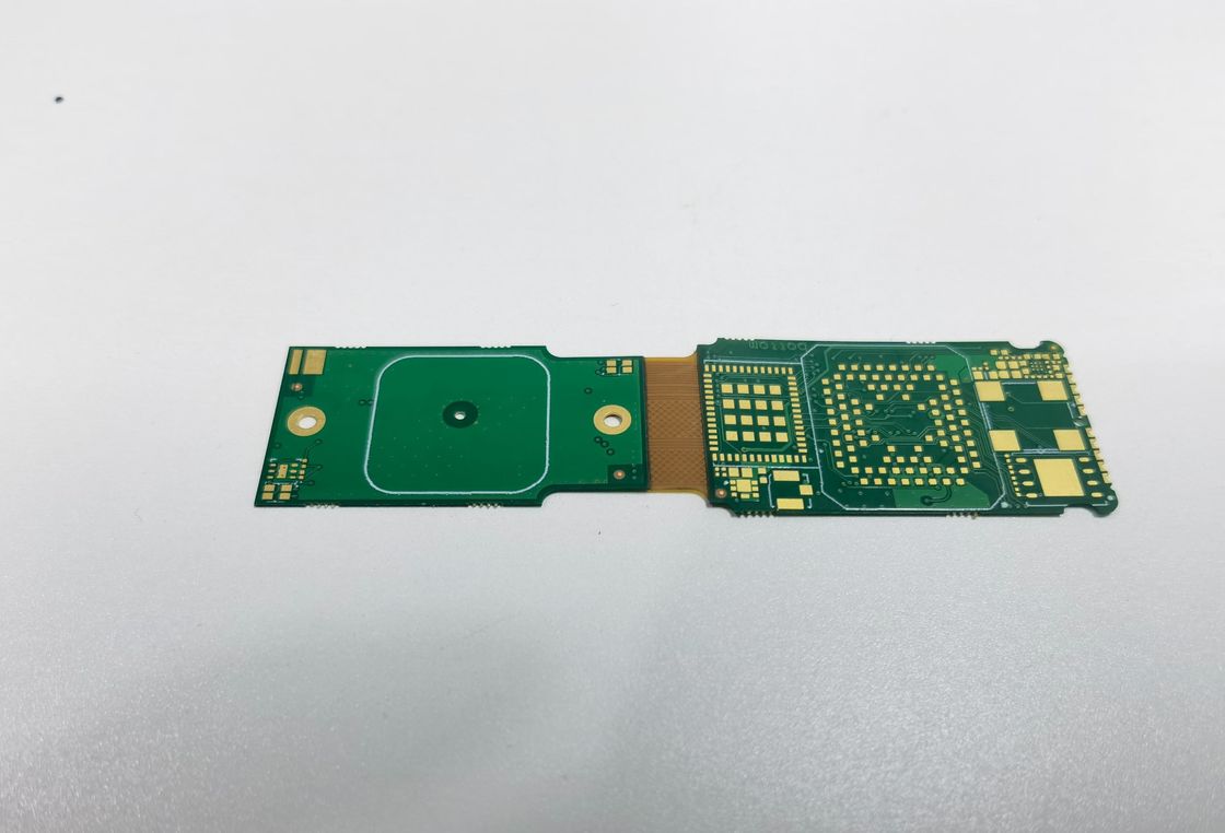 HDI ENIG 表面仕上げ 4 層 Fr4/ポリアミド HDI 1+N+1