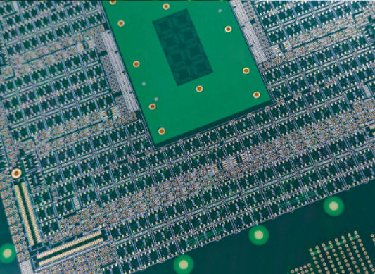 調整可能なHDI FR-4素材のあらゆる層PCB 最小穴サイズ0.1mm 銅重量0.5oz-6oz